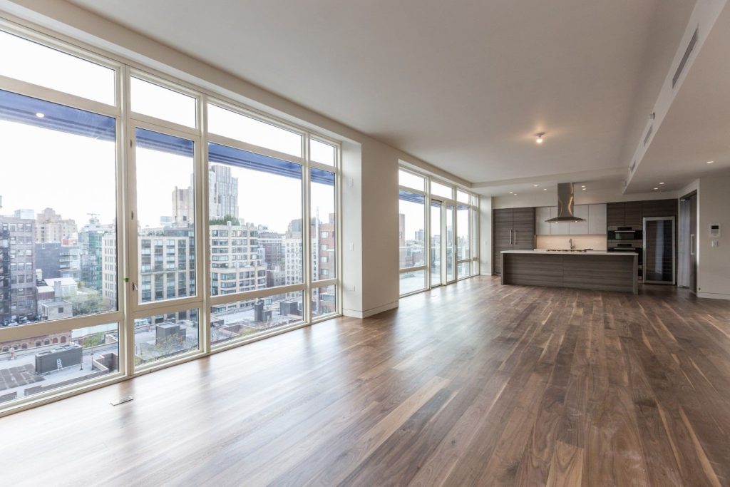View of Chelsea Green Condominiums - Kawneer Multifamily Sector Projects