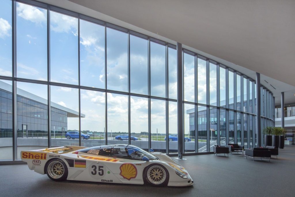Porsche Cars North America Experience Center and Headquarters - Kawneer