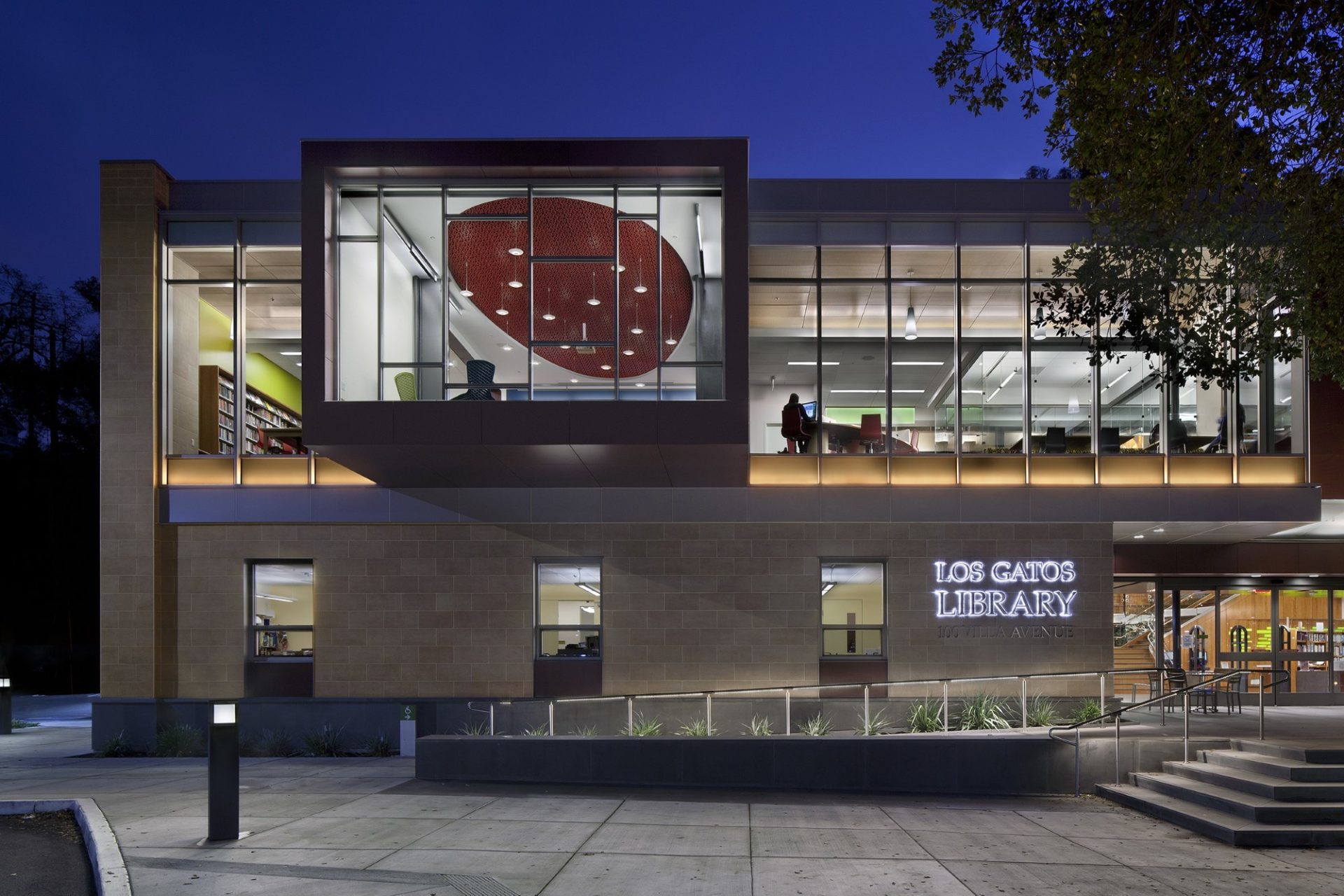 GLASSvent Windows For Curtain Wall