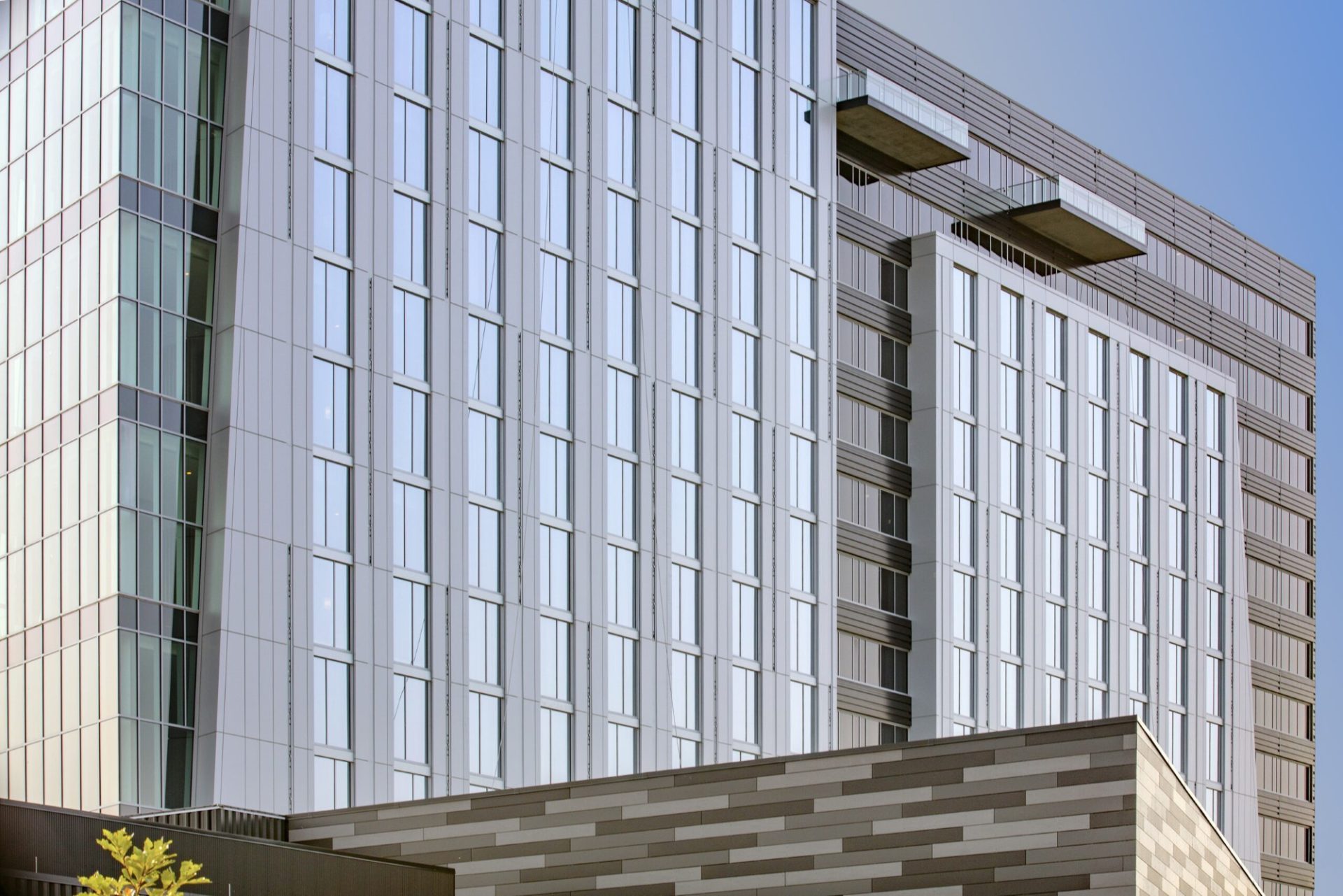 Metroview FG 501T Window Wall