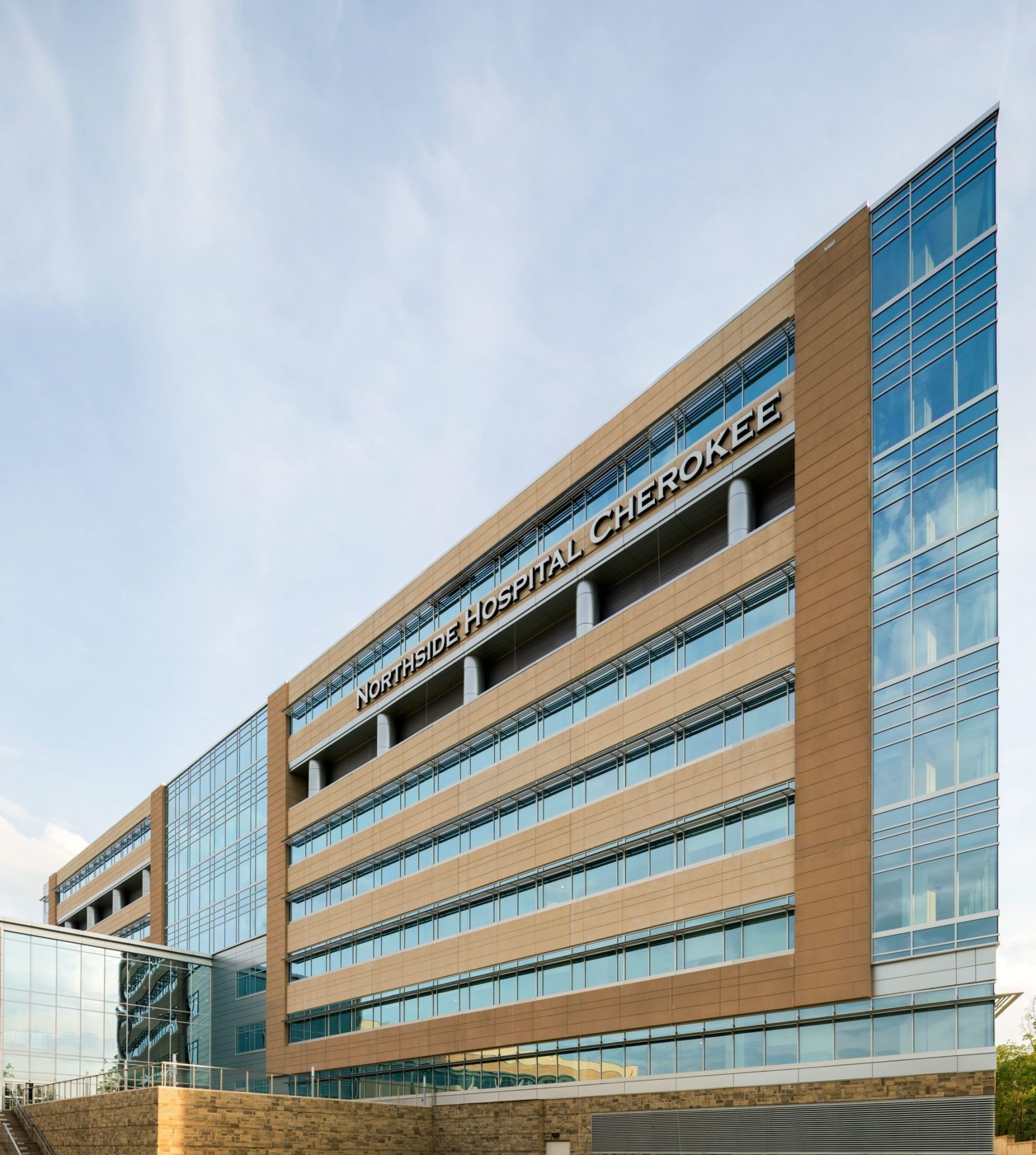 Northside Hospital Cherokee, Canton, Georgia, Kawneer, Tower, Women's Center & Emergency Department, 350 Medium Stile Doors, Kawneer 400, 450, & 451 center set, Clear anodized Class 1, MOB 1 & 2 on the same campus