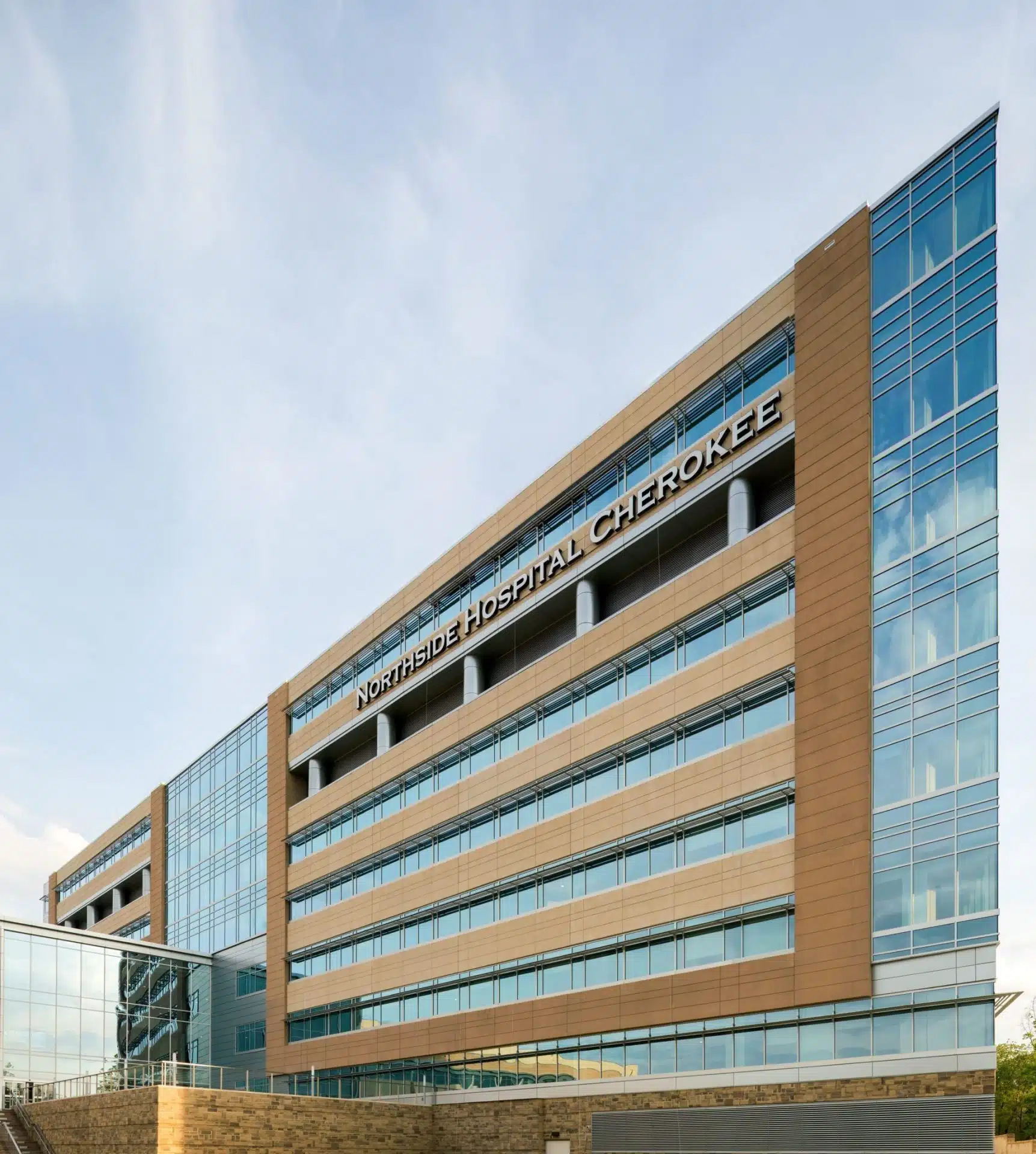Northside Hospital Cherokee, Canton, Georgia, Kawneer, Tower, Women's Center & Emergency Department, 350 Medium Stile Doors, Kawneer 400, 450, & 451 center set, Clear anodized Class 1, MOB 1 & 2 on the same campus