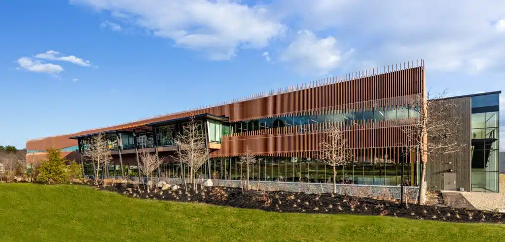 L.L. Bean Corporate Headquarters, Freeport, Maine, USA, Kawneer Company, Inc.