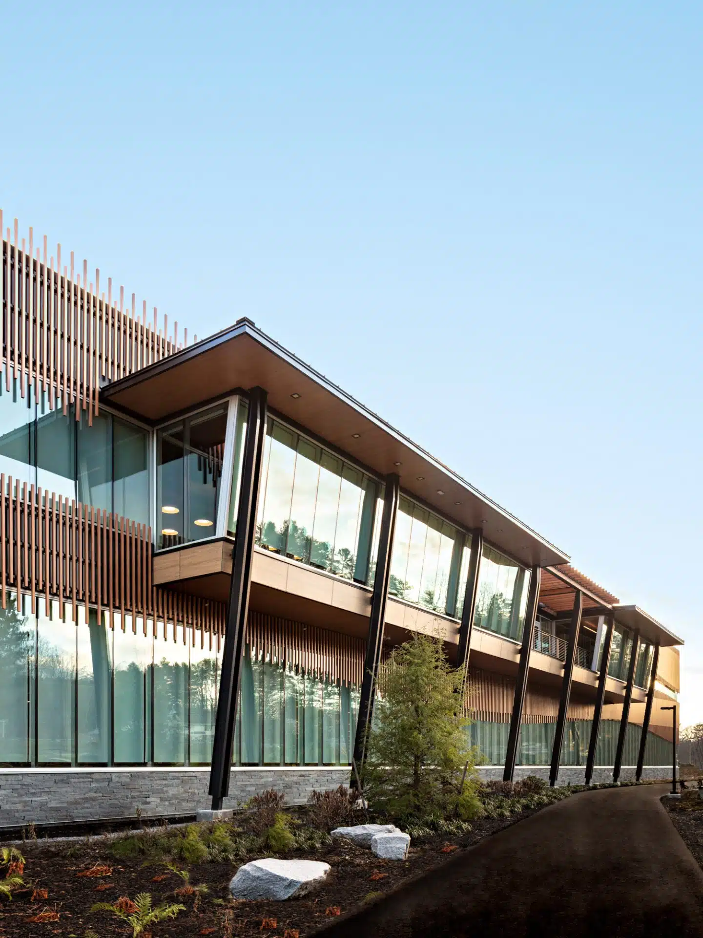 L.L. Bean Corporate Headquarters, Freeport, Maine, USA, Kawneer Company, Inc.
