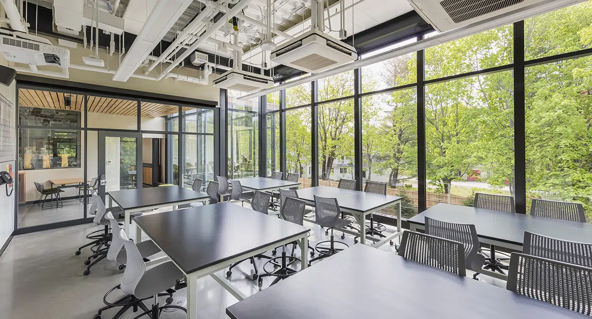 Roux Center for the Environment, Kawneer Education Sector Projects, 1600 Wall System 2 Curtain Wall