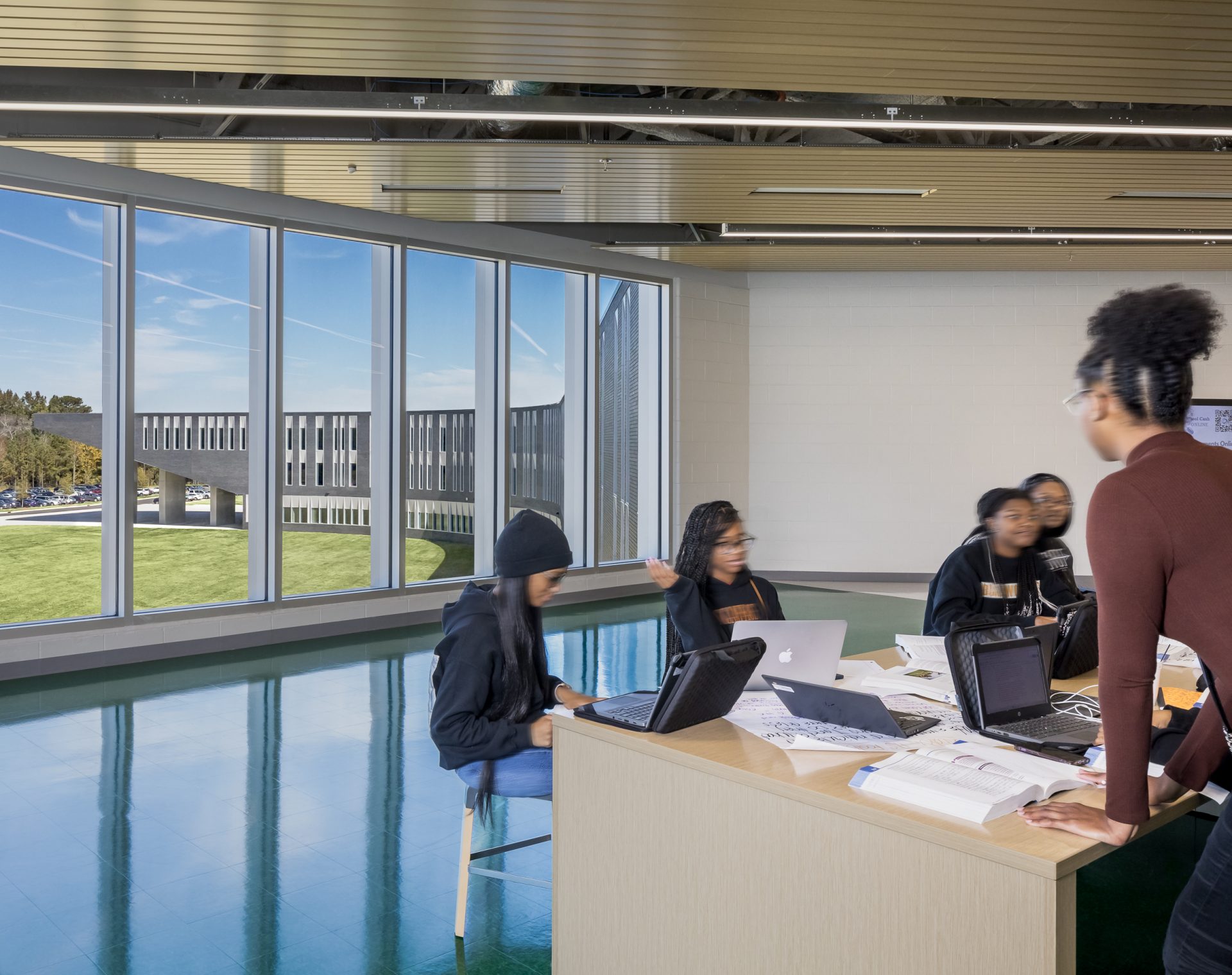 morrow high school ellenwood georgia atlanta kawneer k-12 education architecture design