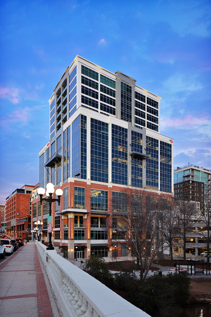 Falls Tower at Camperdown Greenville South Carolina Kawneer Company