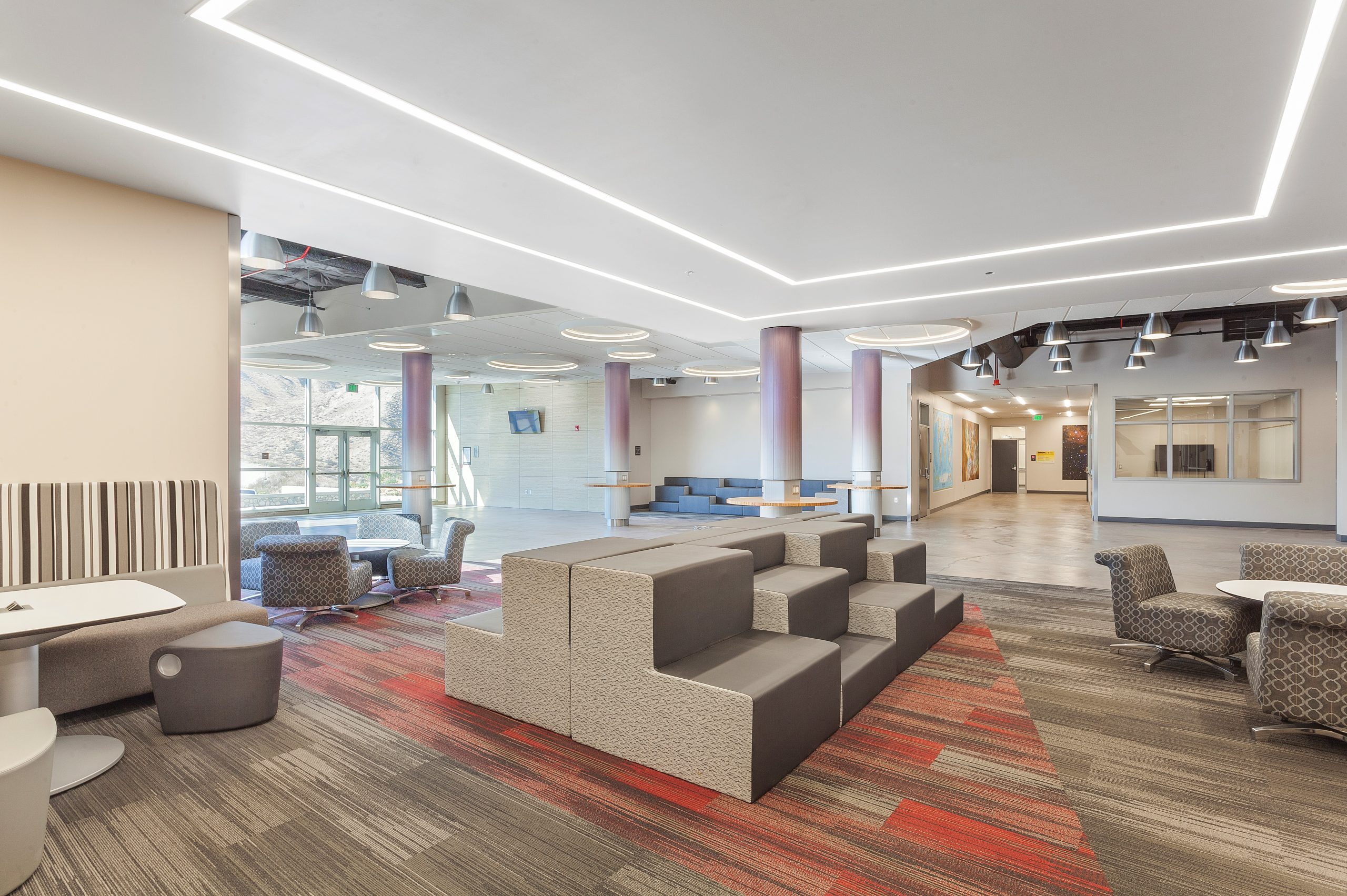 Don Takeda Science Center, College of the Canyons, Santa Clarita, California, USA, Higher Education Building Architecture, Kawneer 1600 Wall System®1 Curtain Wall, EnCORE™ Framing System