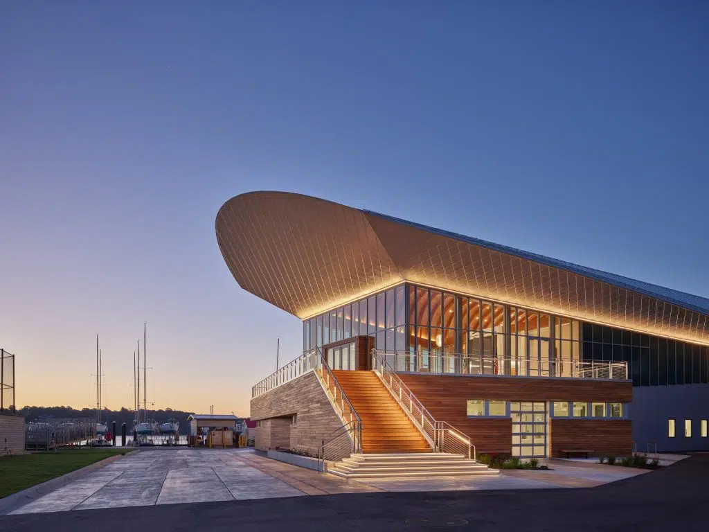 Maritime Center of Excellence, U.S. Coast Guard Coast Guard Academy, New London, Connecticut, USA, Kawneer curtain wall storefront IR windows architectural aluminum framing systems architecture